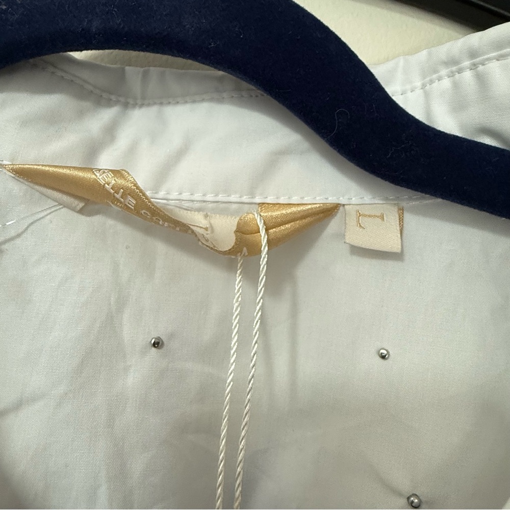 Lizette Collection White Short Sleeve Blouse with Embellishments - Picture 4 of 8
